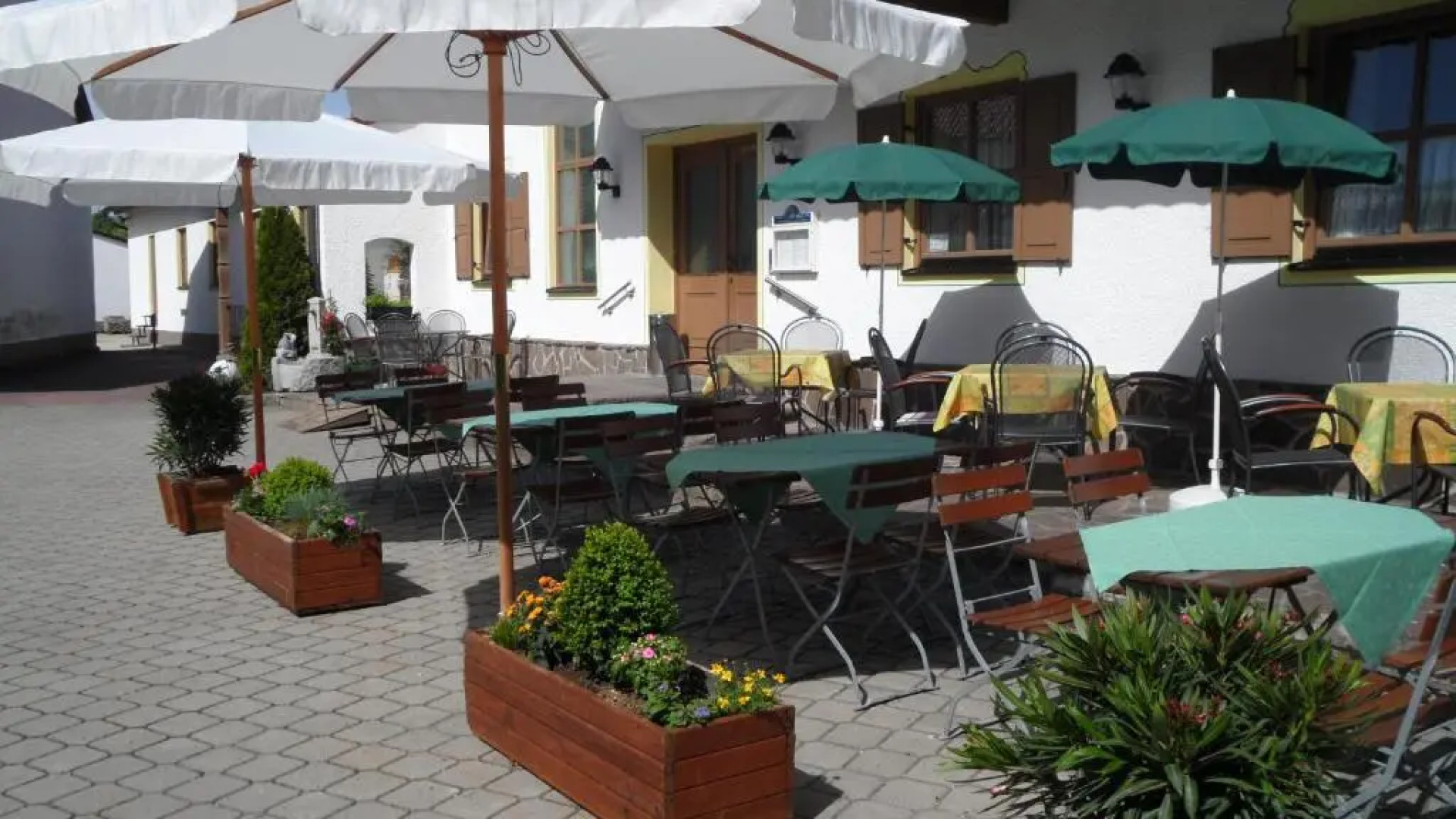 Landhotel Hutzenthaler