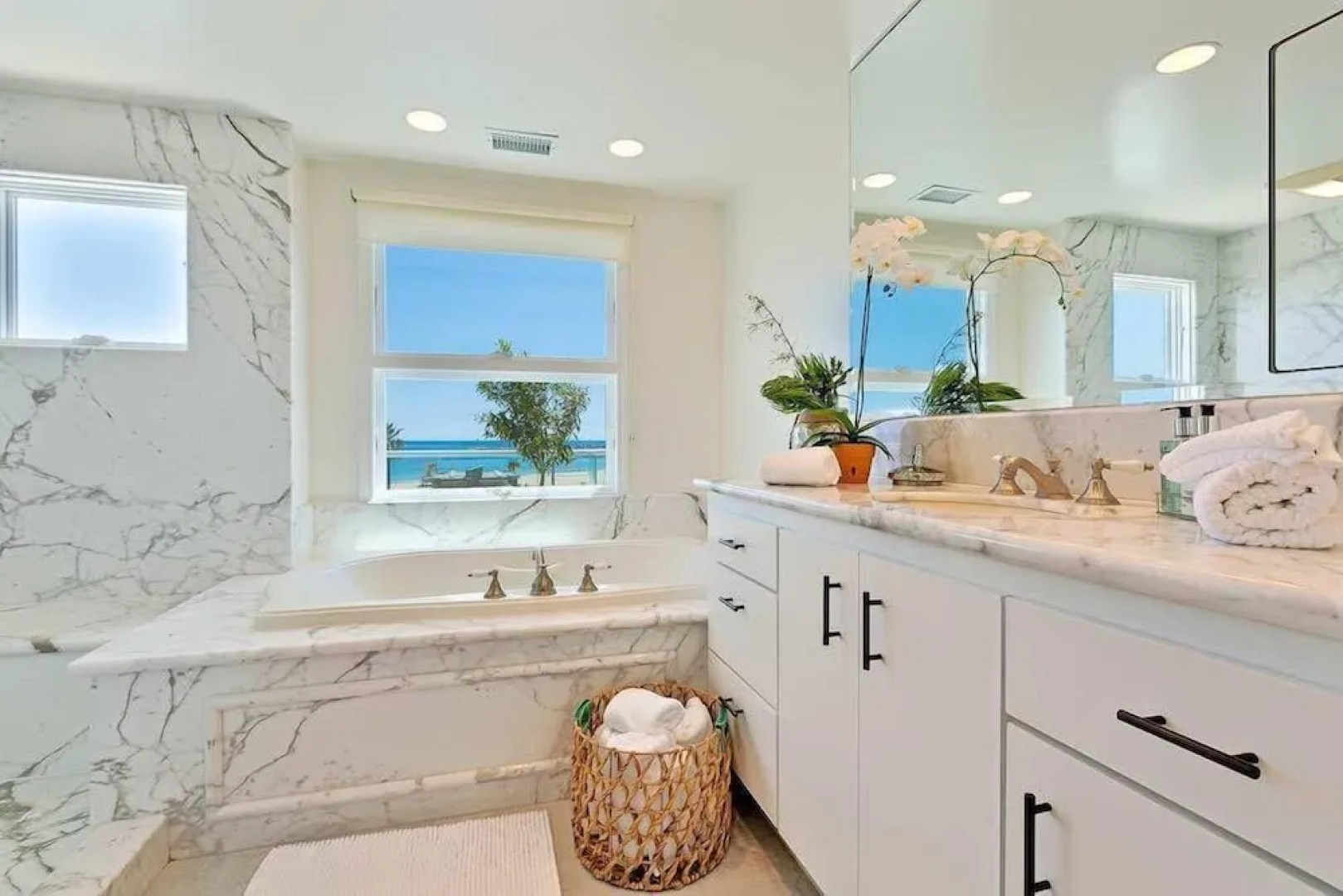 Point Break - Three Bedroom Home