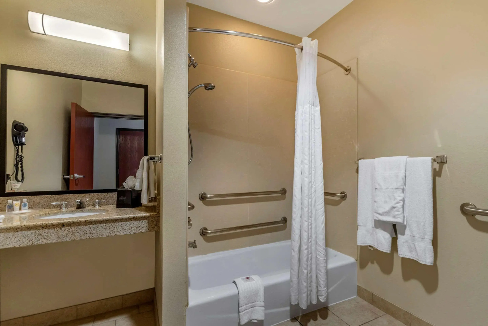 Comfort Suites Buda - Austin South