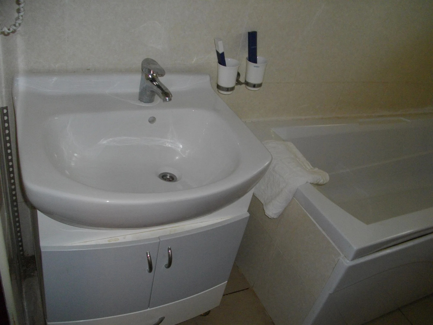 De Holiday Beach Hotel