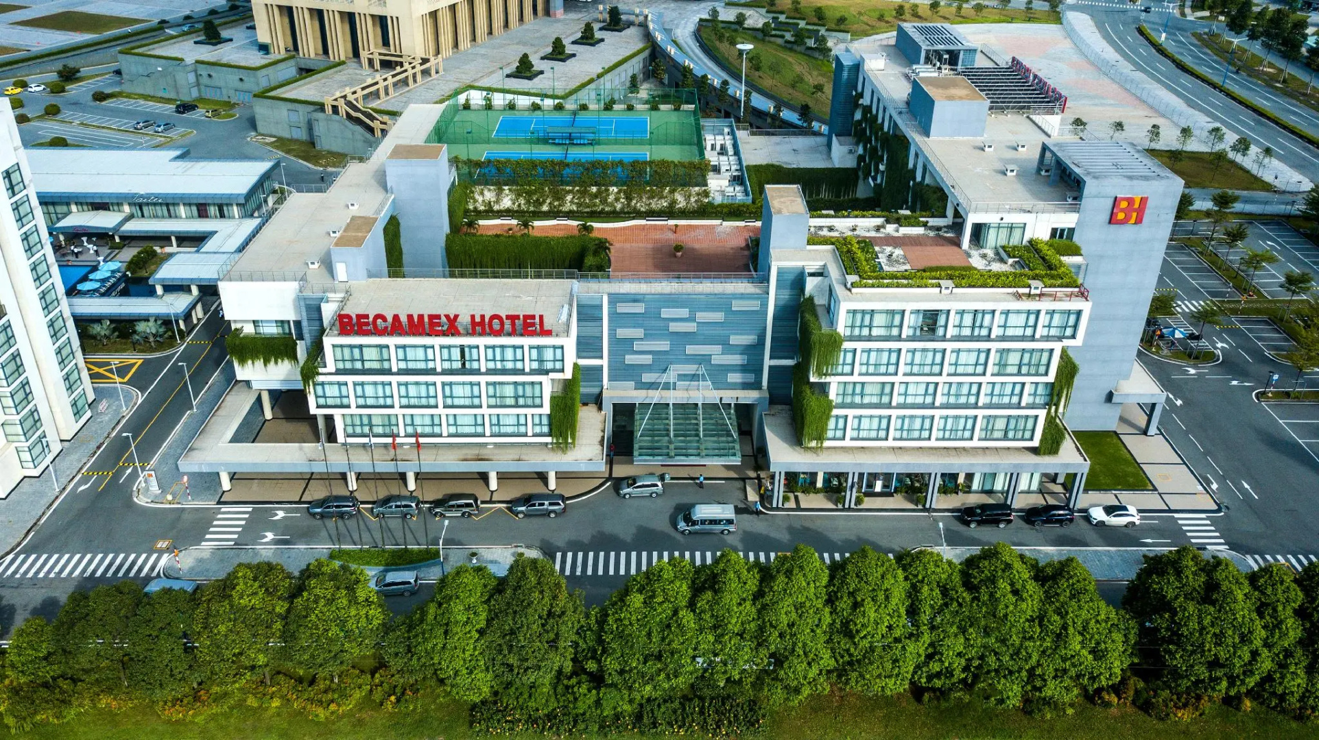 Becamex Hotel New City