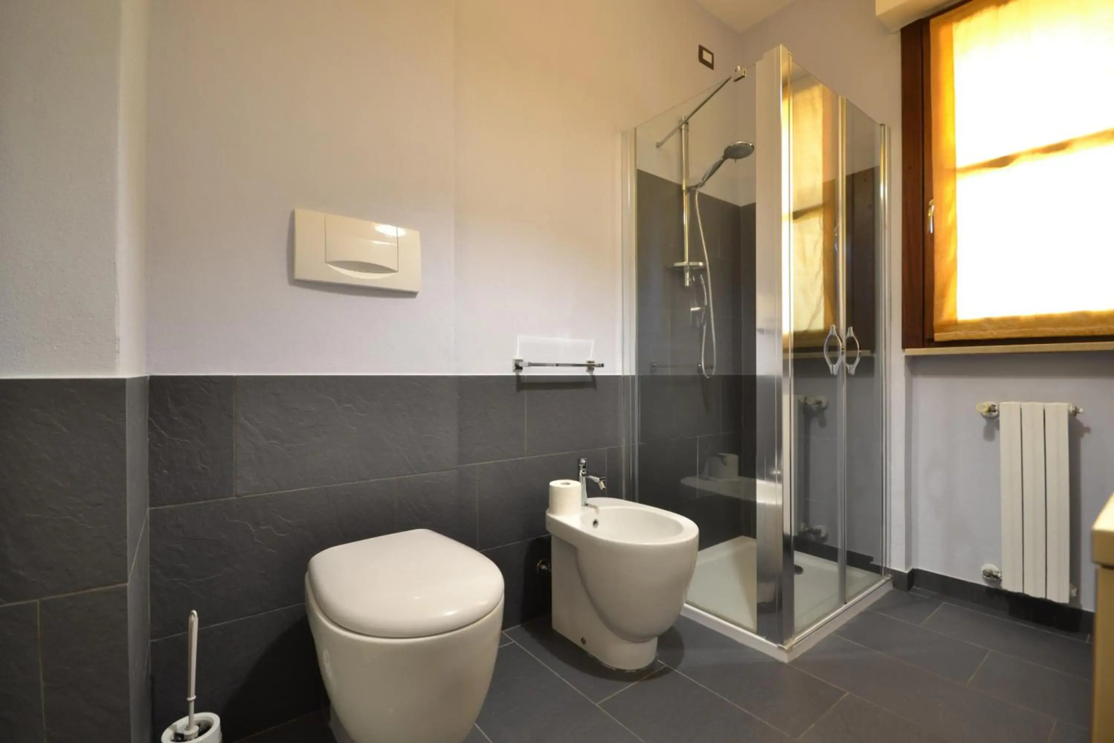 Chicco Apartment Small Business