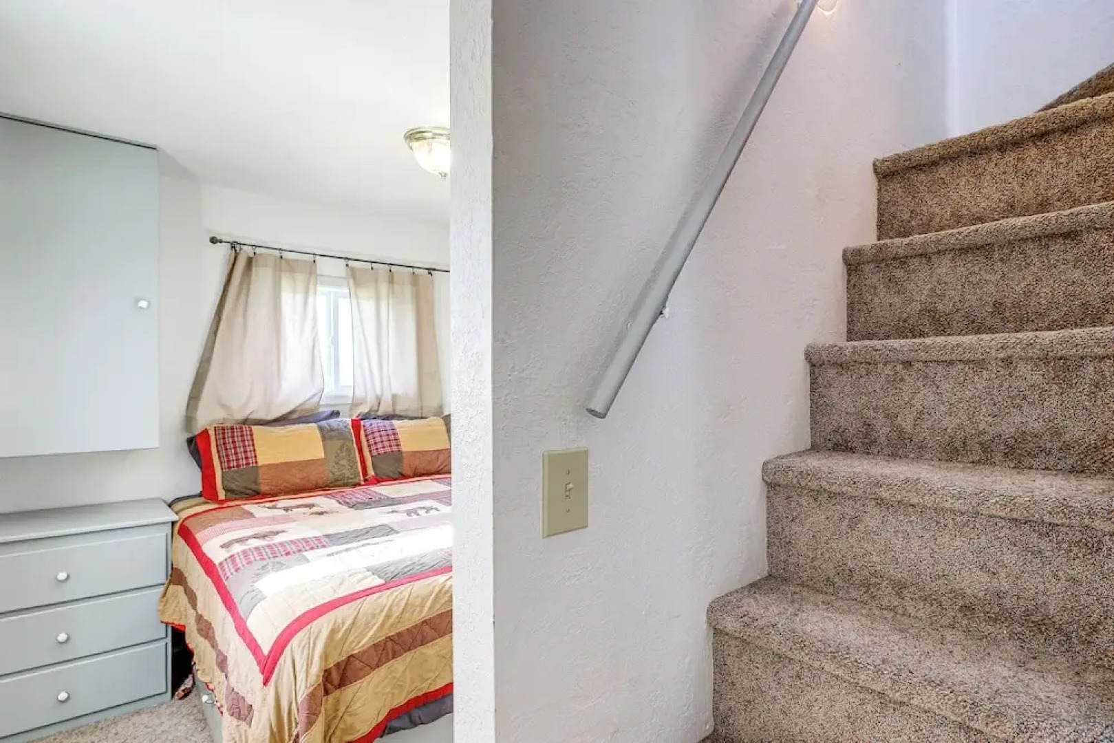 Charlo Cabin Rental ~ 20 Mi to Flathead Lake!