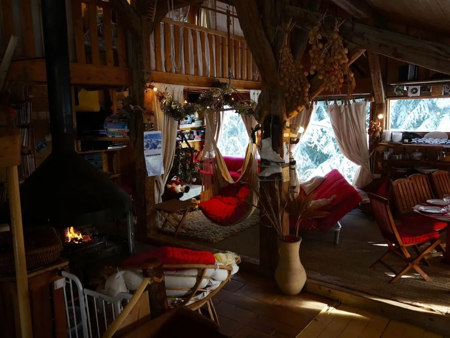 Luxurious Chalet in the Alpine Commune of Taninges