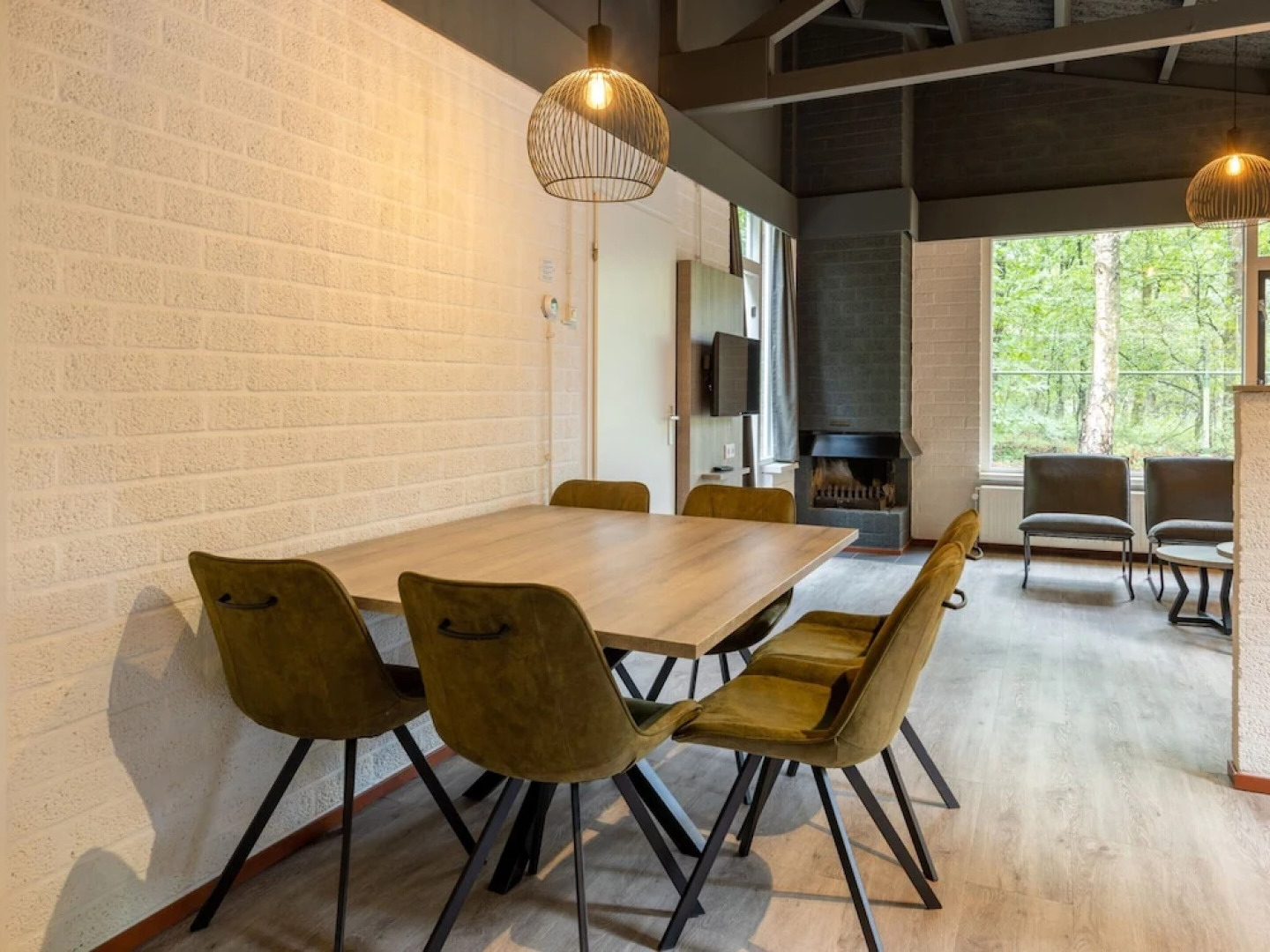 Restyled Bungalow with Dishwasher near Nature Reserve