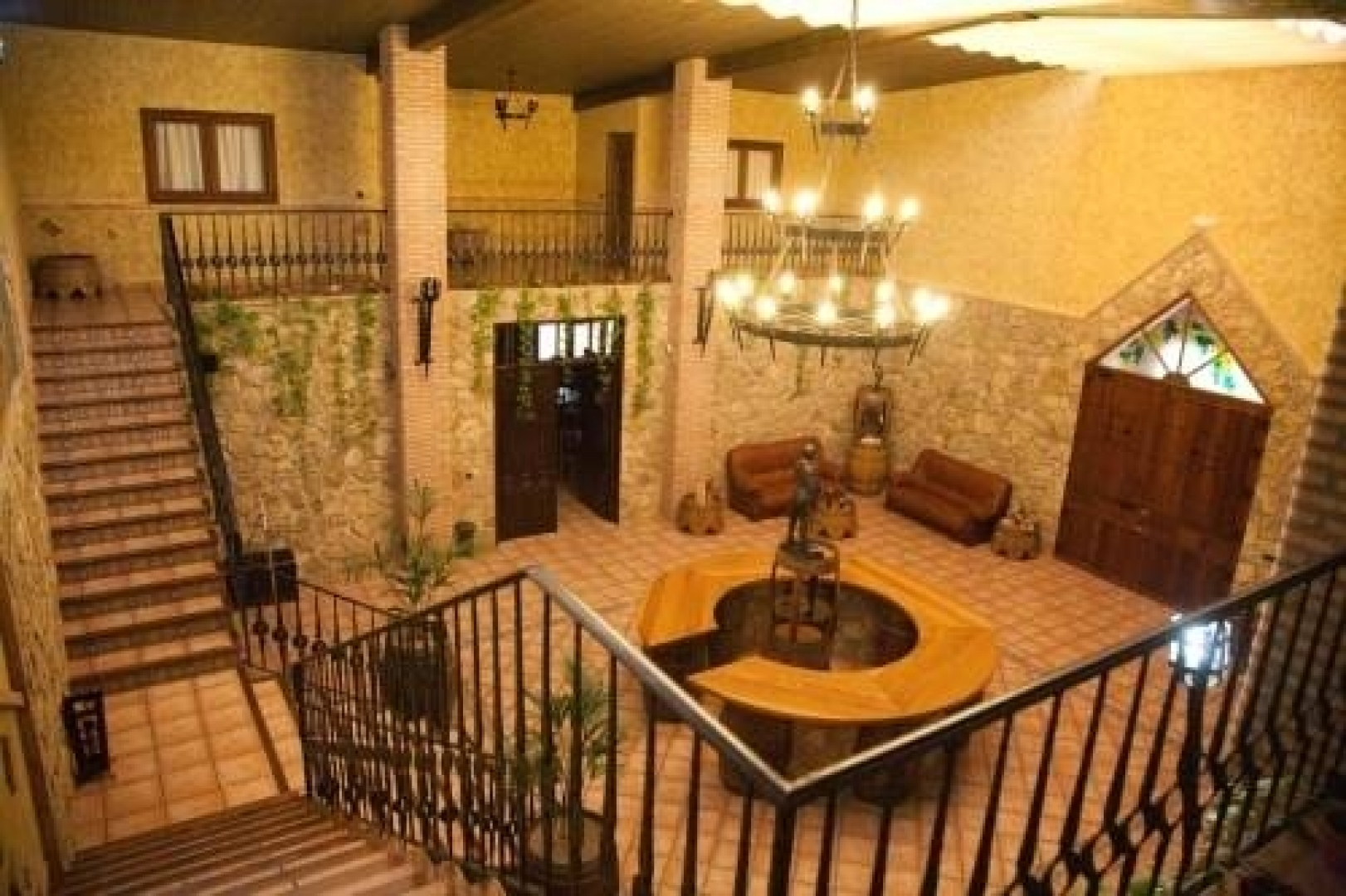 Hotel Viñedos y Bodegas El Castillo
