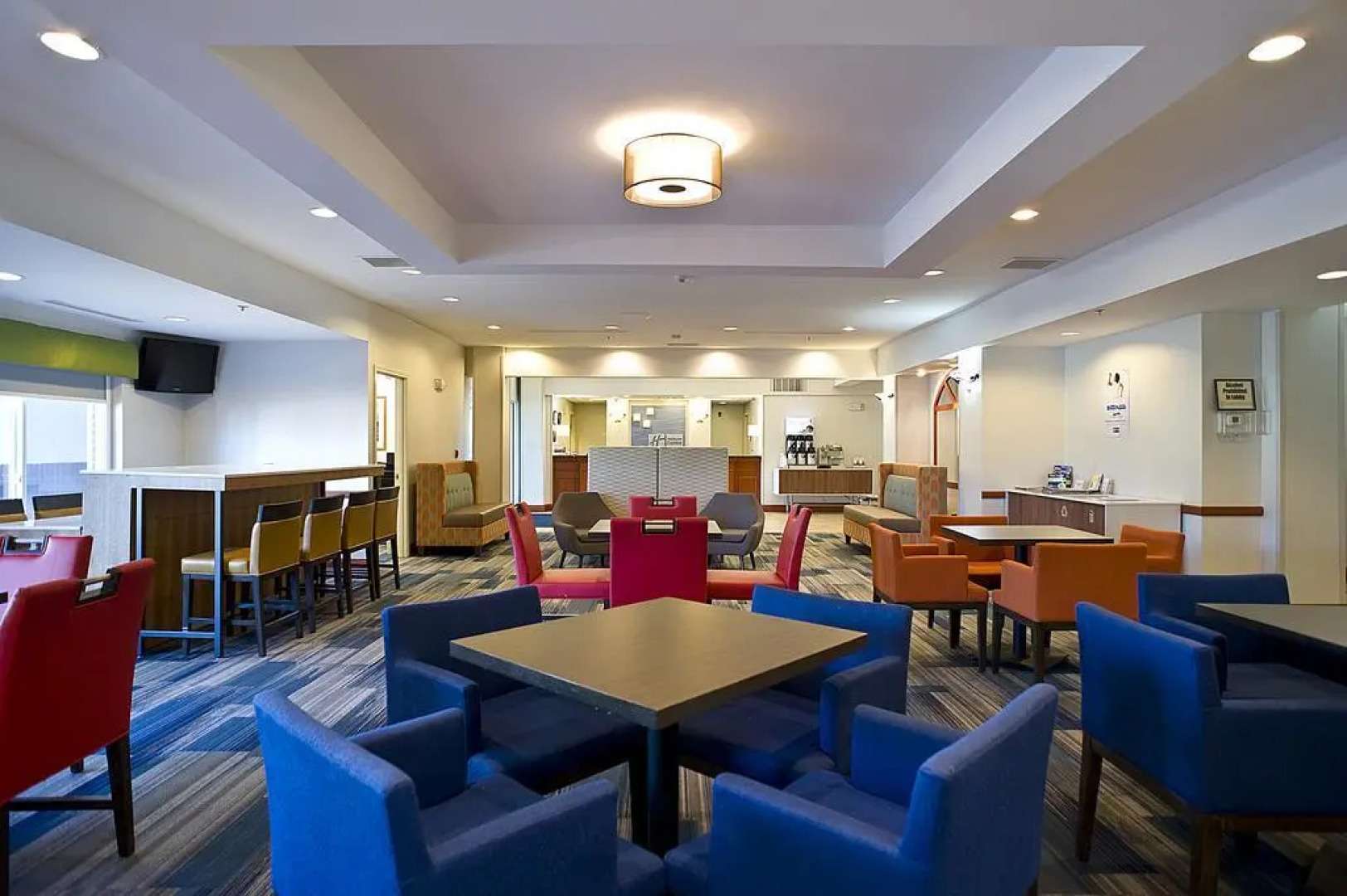 Holiday Inn Express Hotel & Suites Vermillion by IHG