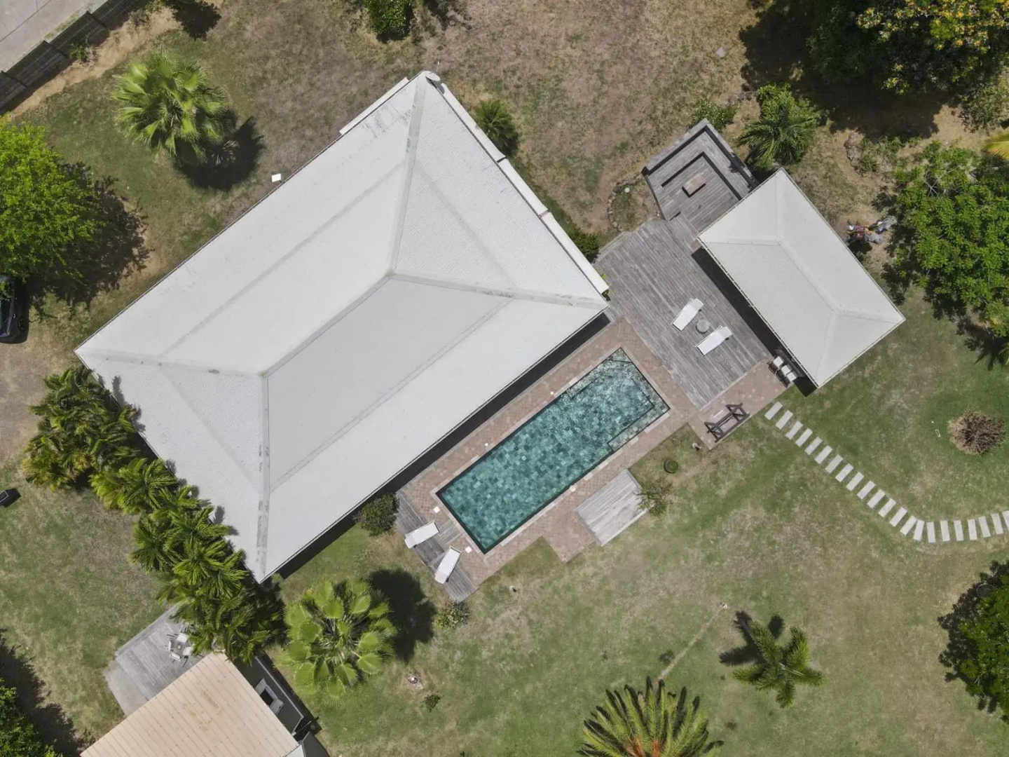 Villa Neivy - 5 ch, grande piscine, à 3 min de la plage