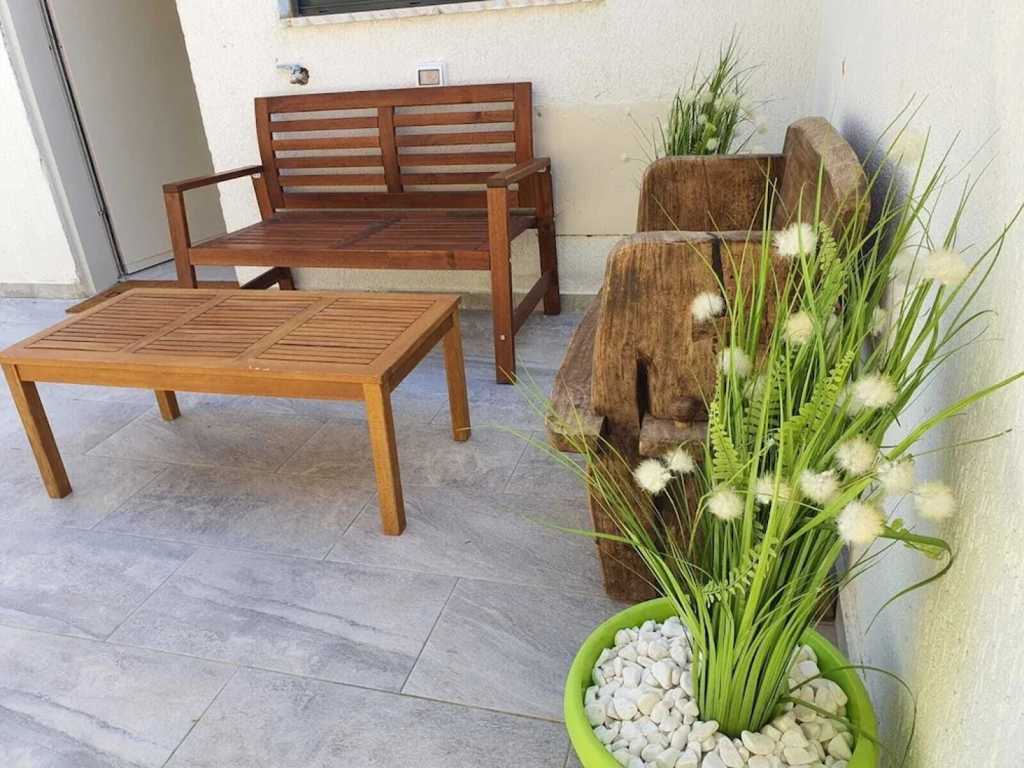 Ridgeback Shir House