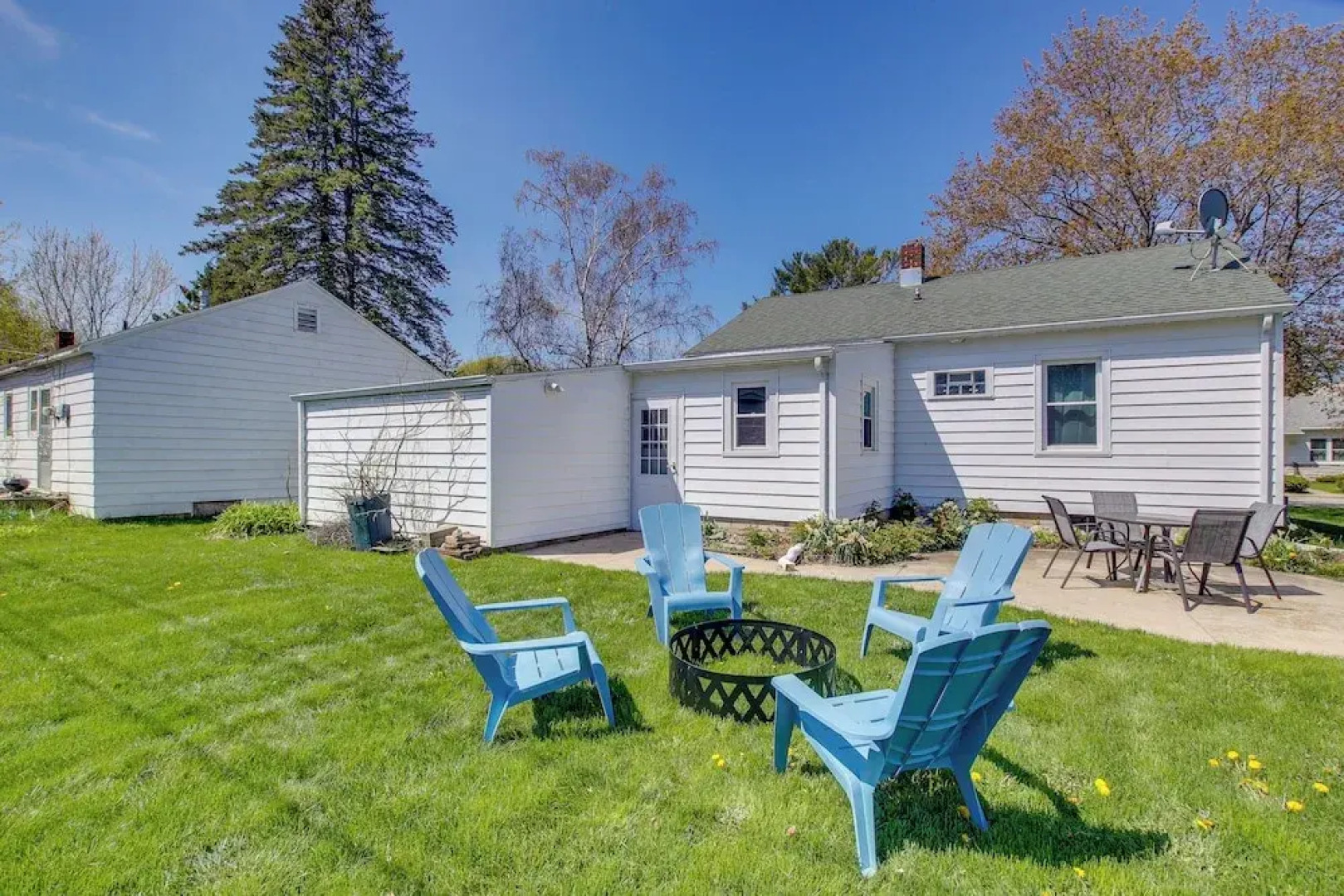 Sturgeon Bay Home ~ 6 Mi to Potawatomi State Park