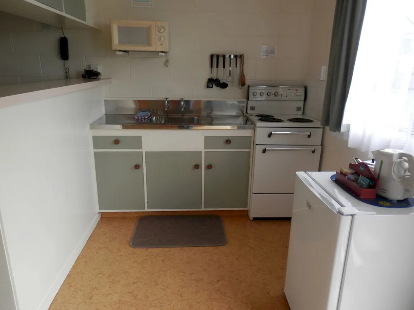 Pukenui Lodge Motel & Hostel/Backpackers