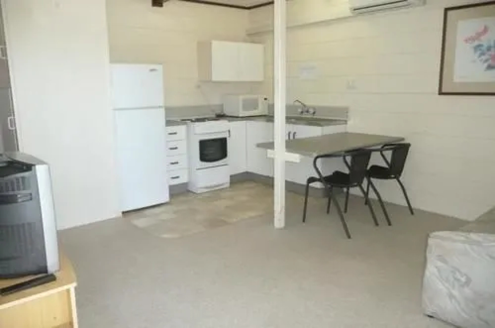 Ocean Breeze Apartments