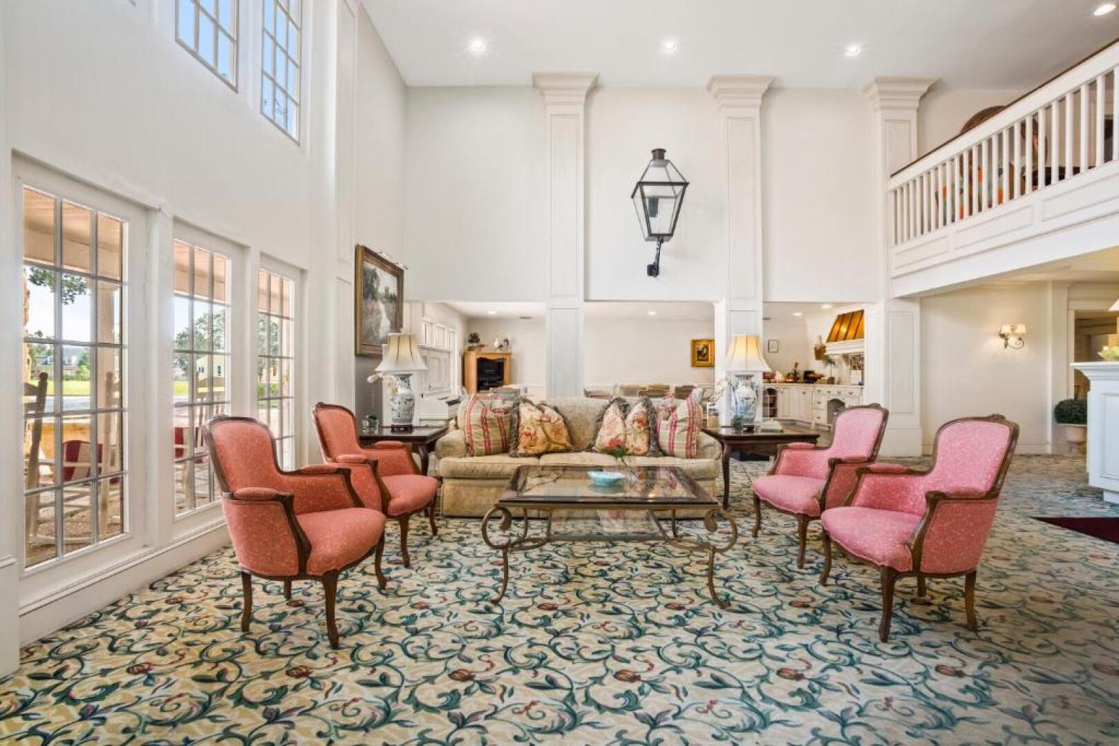 Gulf Hills Hotel & Resort