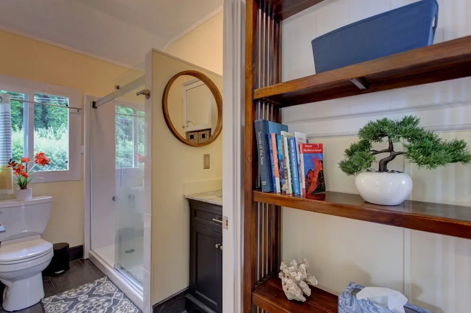 Hale Pikonia In Historic Honokaa Town 2 Bedroom Home