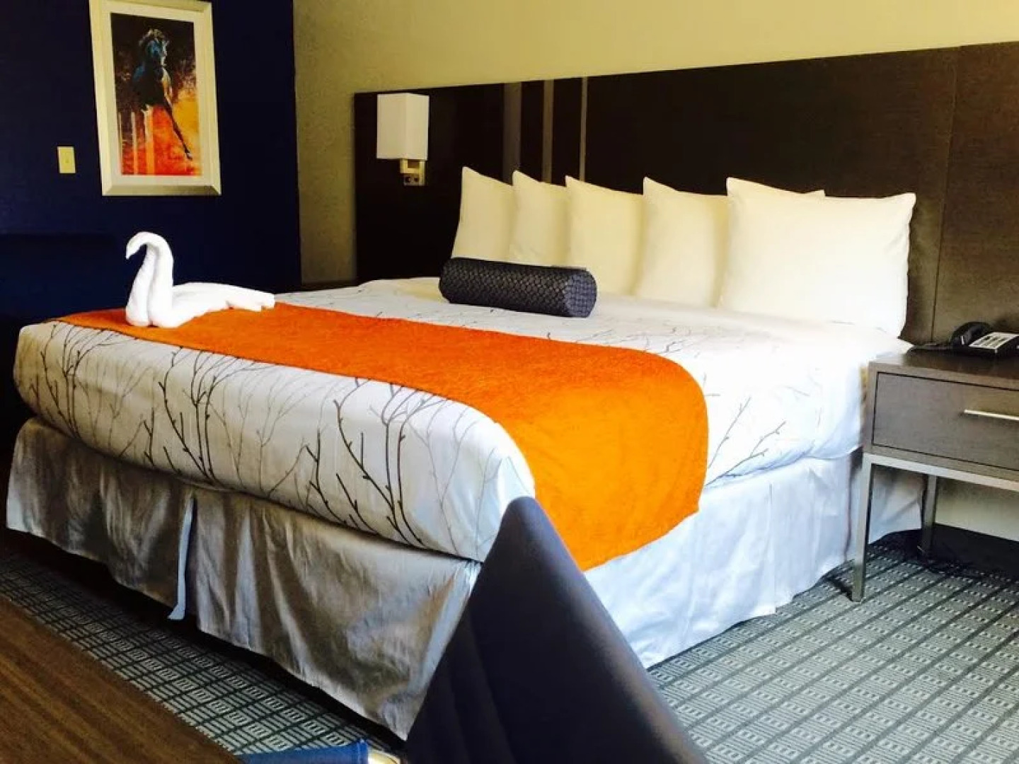 GuestHouse Inn & Suites Lexington