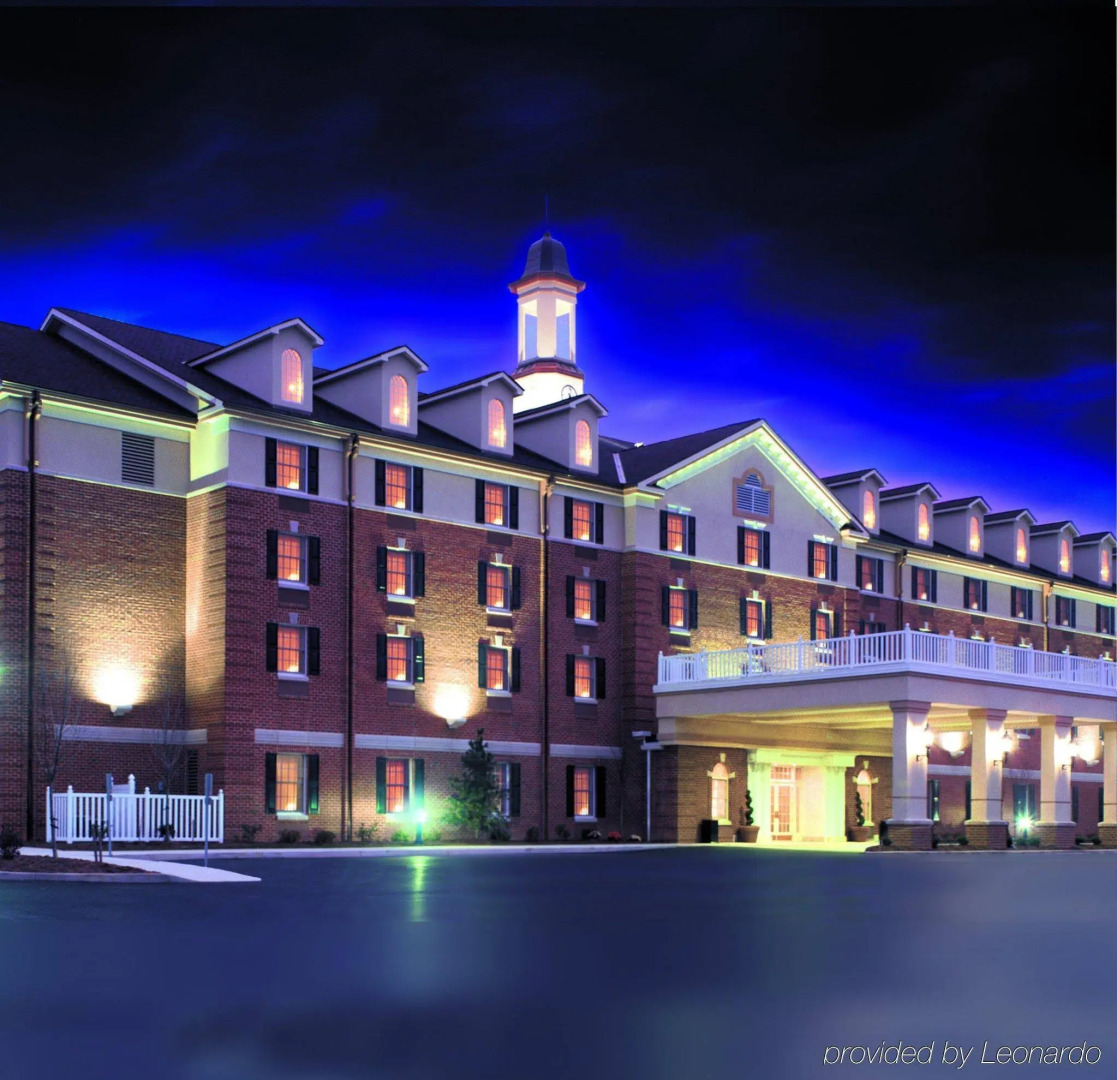 Holiday Inn Express State College at Williamsburg Square by IHG