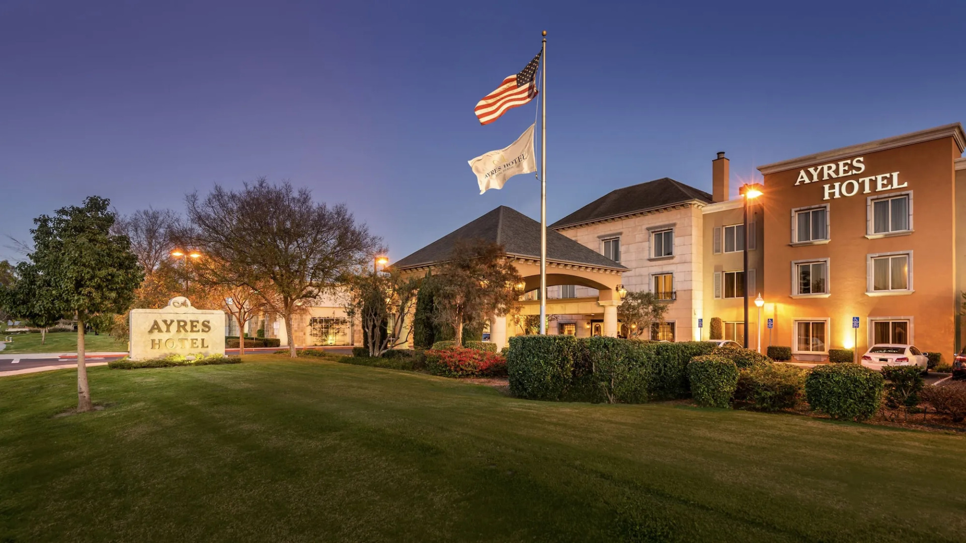 Ayres Hotel Seal Beach - Cypress