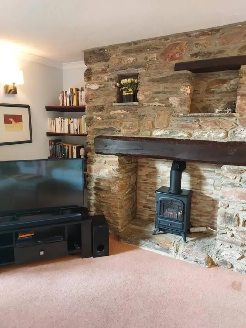 Coastal 4-bed Barn Between Salcombe & Hope Cove