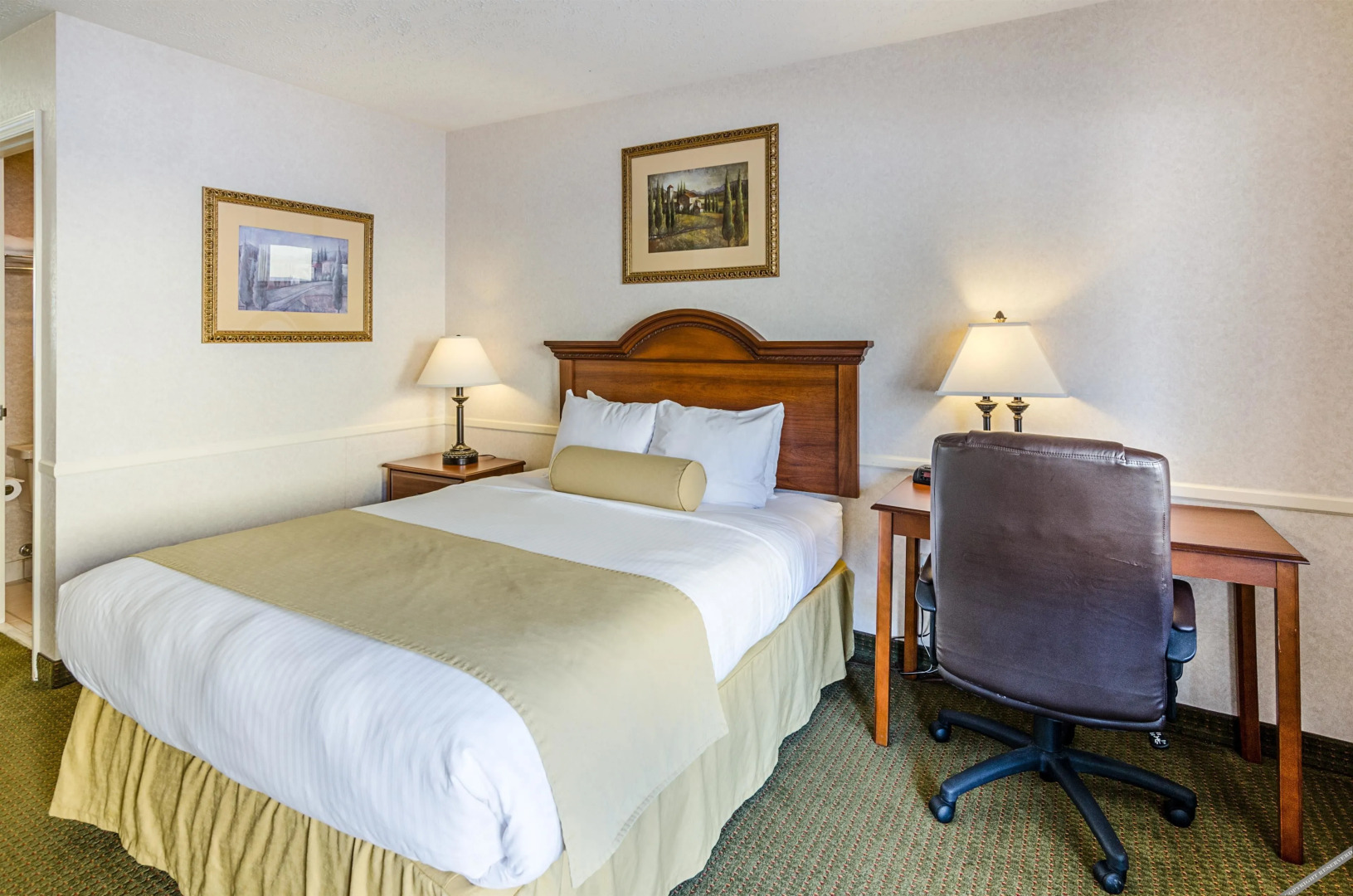 Motel 6 Hillsville, VA