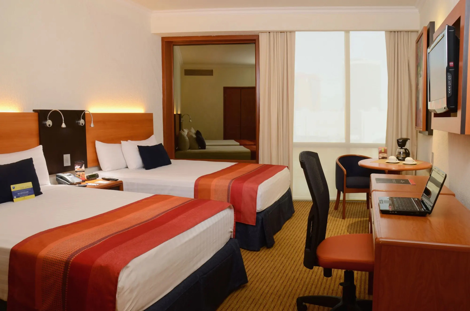 Guadalajara Plaza Expo Business Class