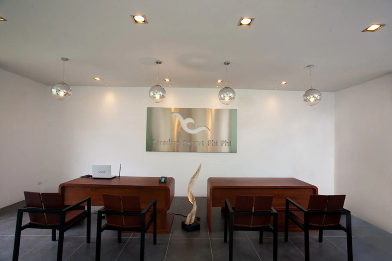 Paradise Resort PHI PHI