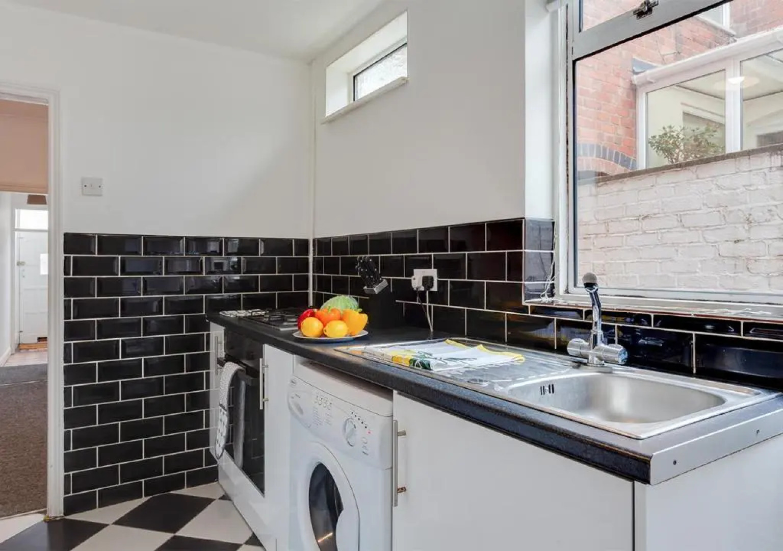 Budget Stay near Haglay Road, 10 minutes to City Centre