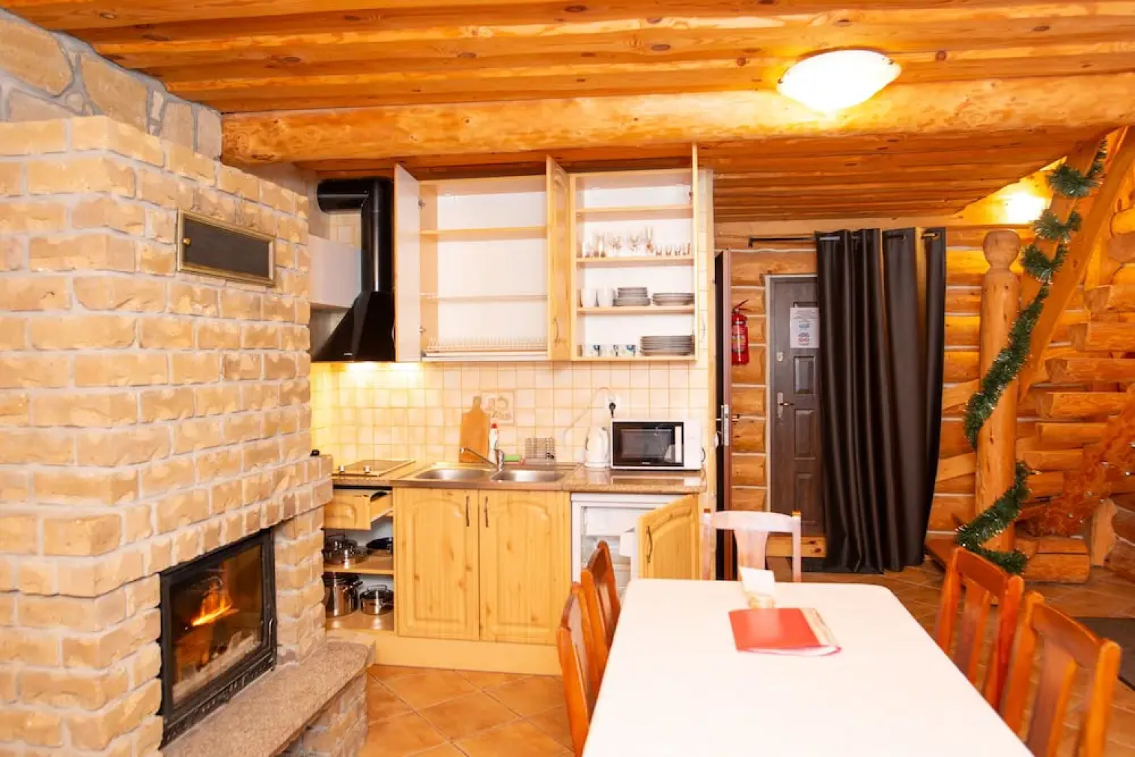 Gosciniec Pieciu Stawow