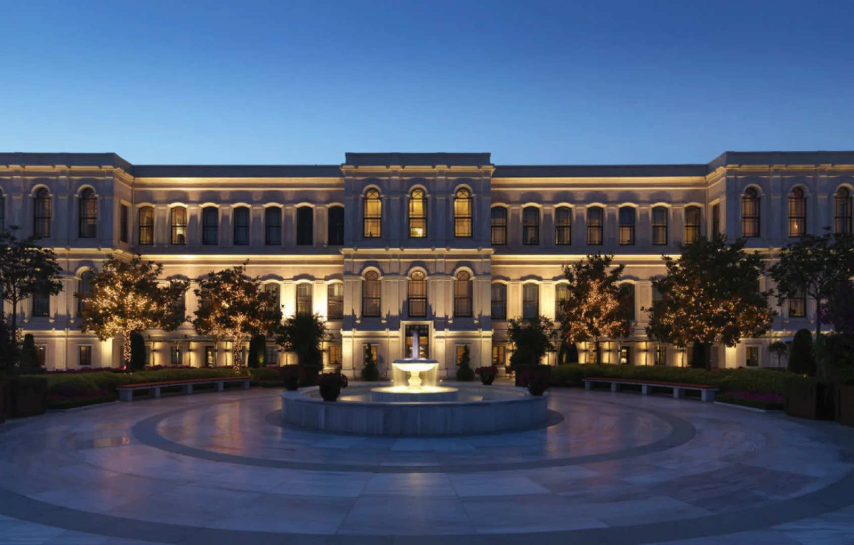 Four Seasons Hotel Istanbul at the Bosphorus