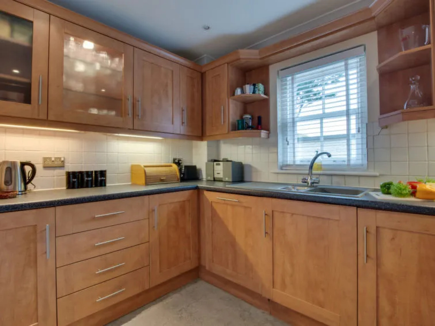 Holiday Home Whitepost