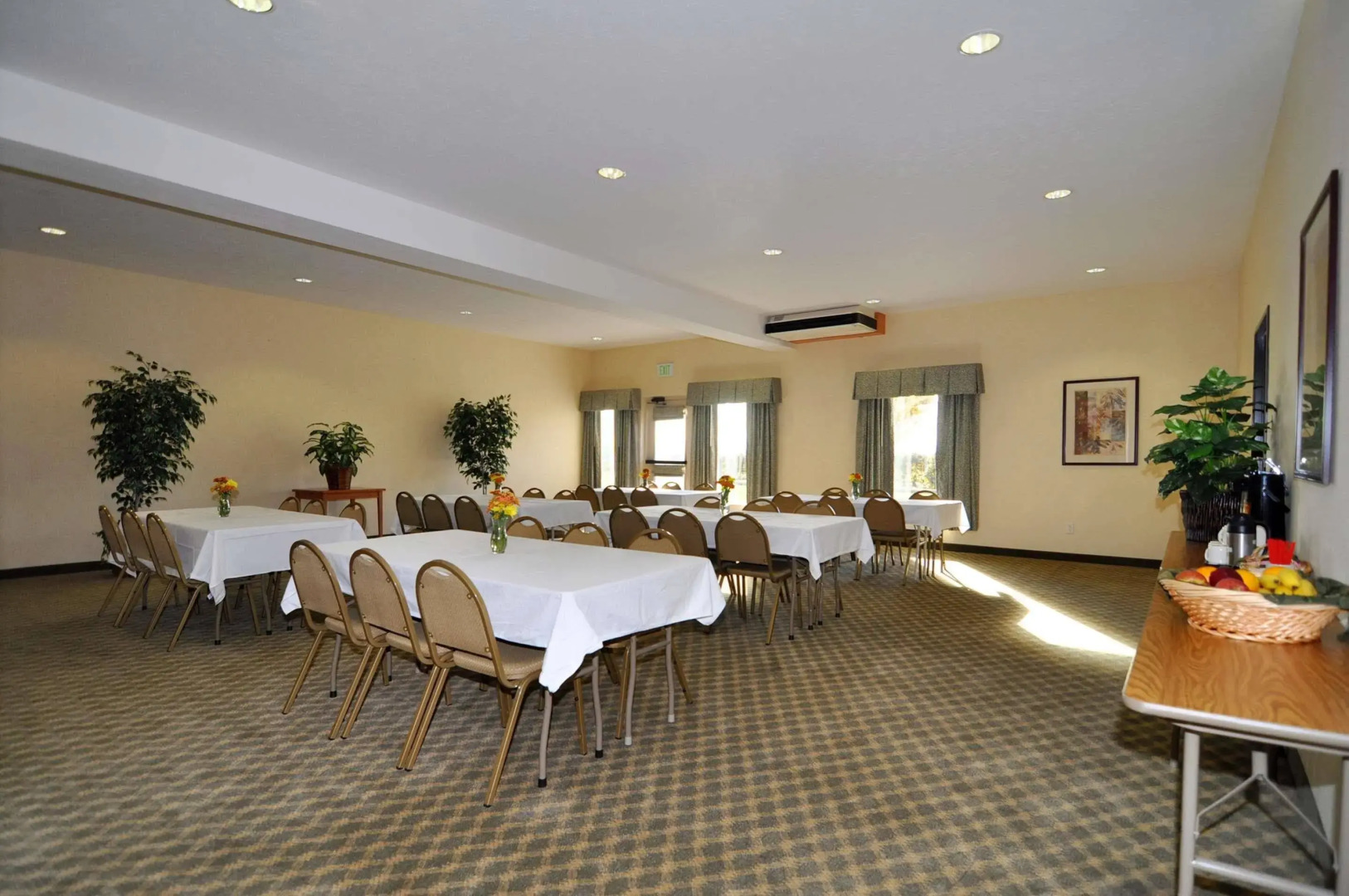 Best Western Plus Grapevine Inn