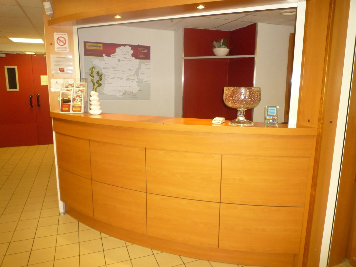 Brit Hotel Confort Pau Lons