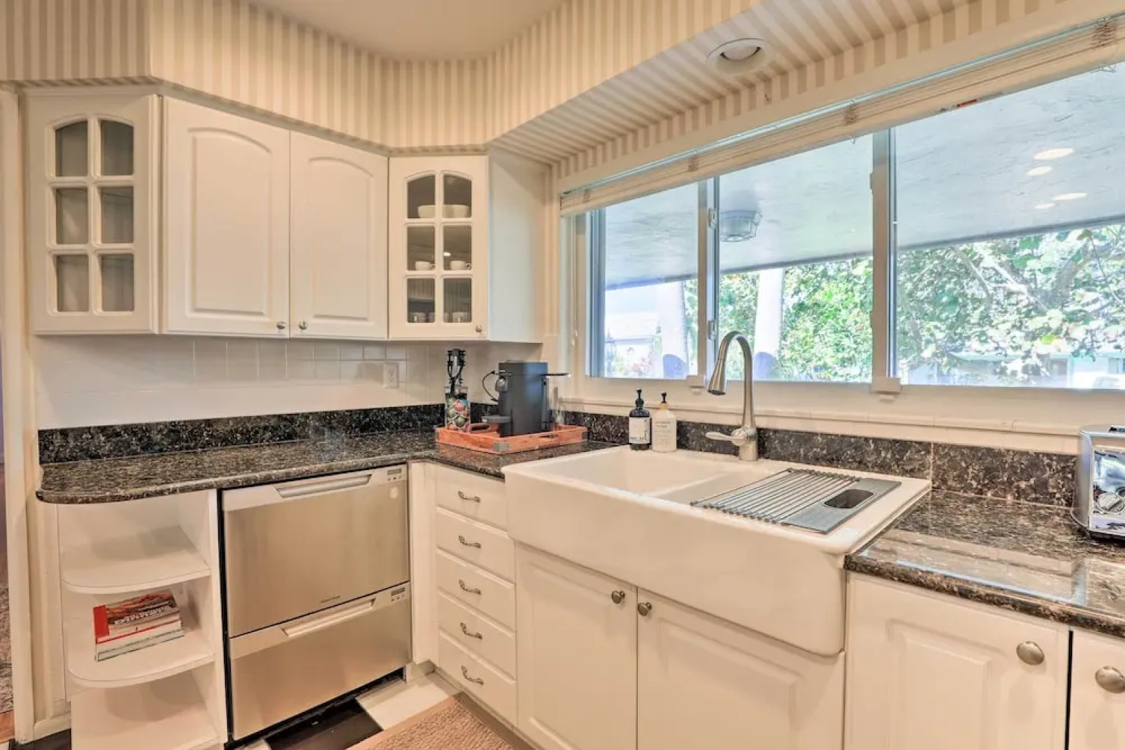 Sarasota Vacation Rental w/ Pool & Game Room!