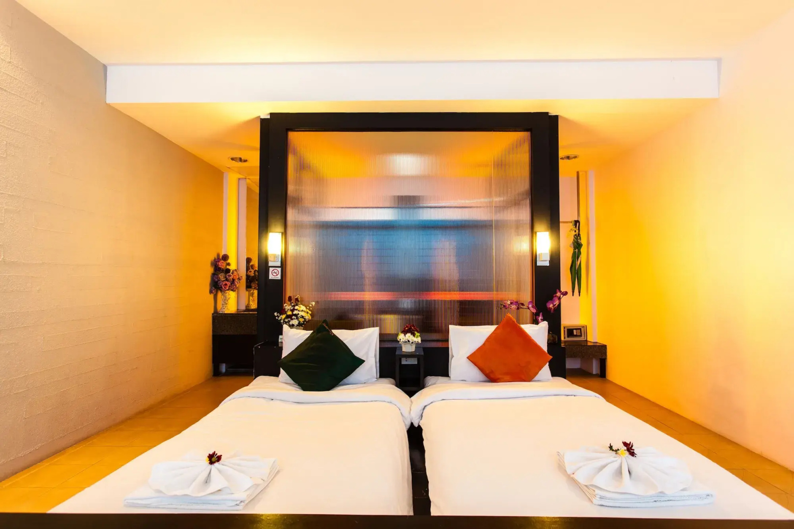 Khun Chaweng Resort