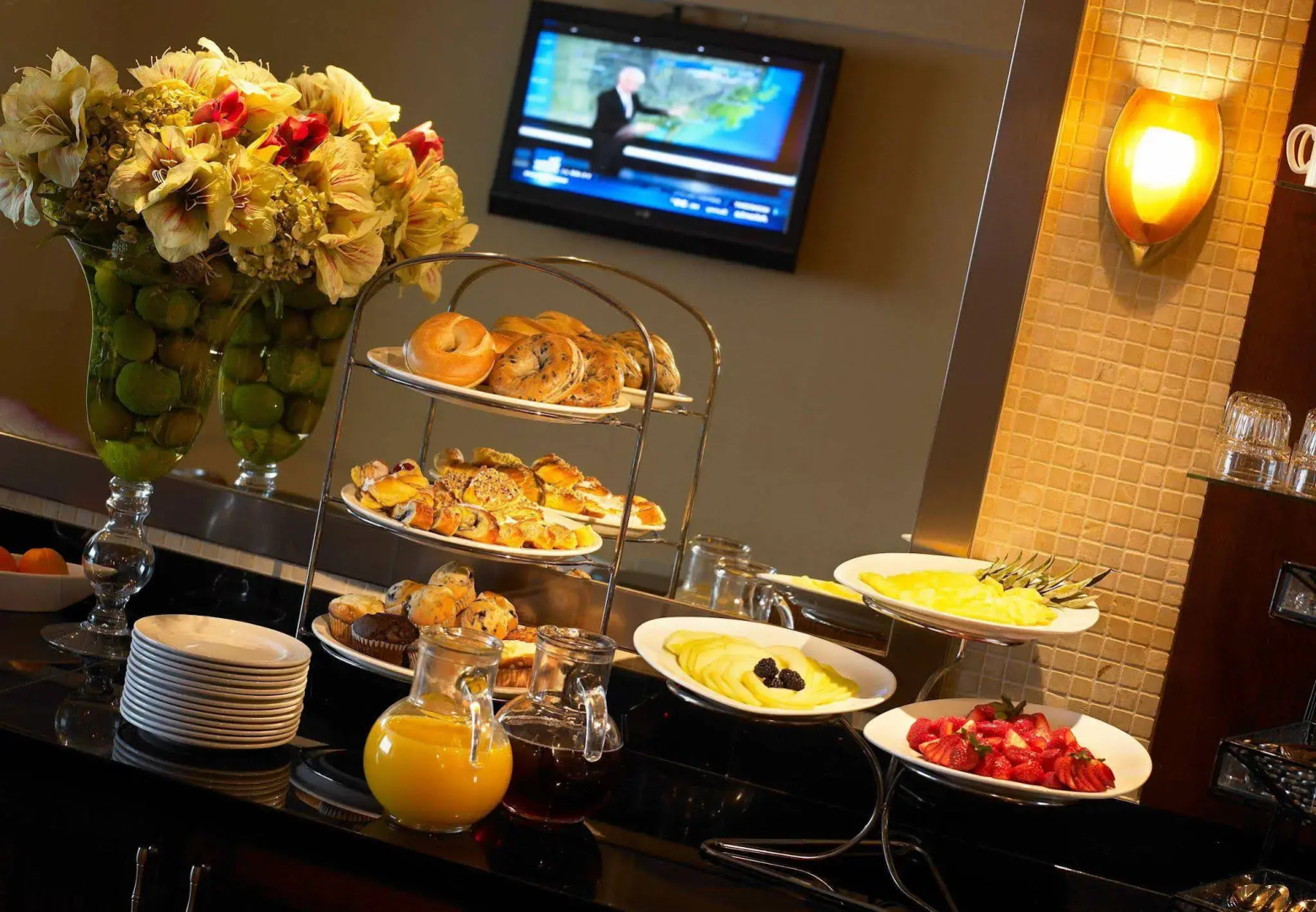 Wyndham Cleveland Airport