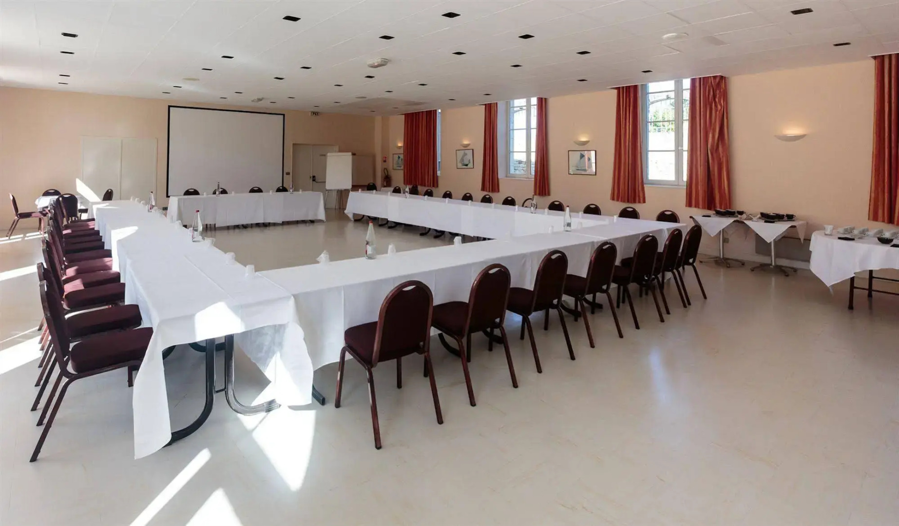 Mercure Rochefort La Corderie Royale