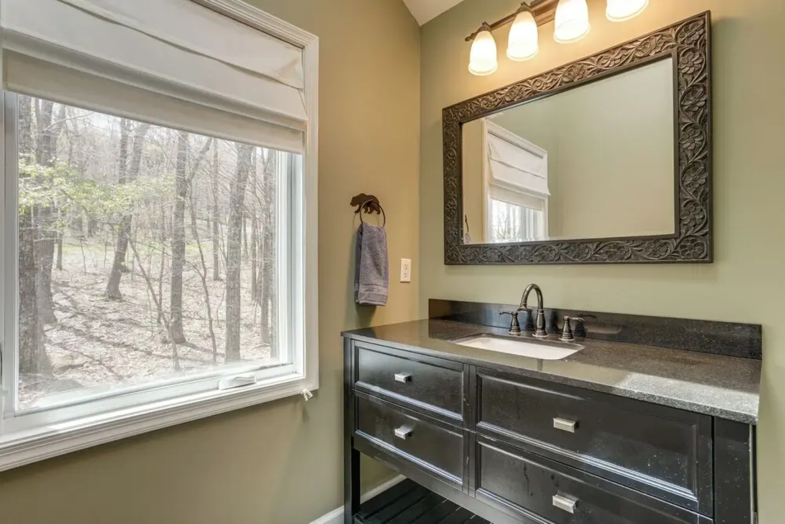 Stunning Wintergreen Resort Home: Ski & Golf!