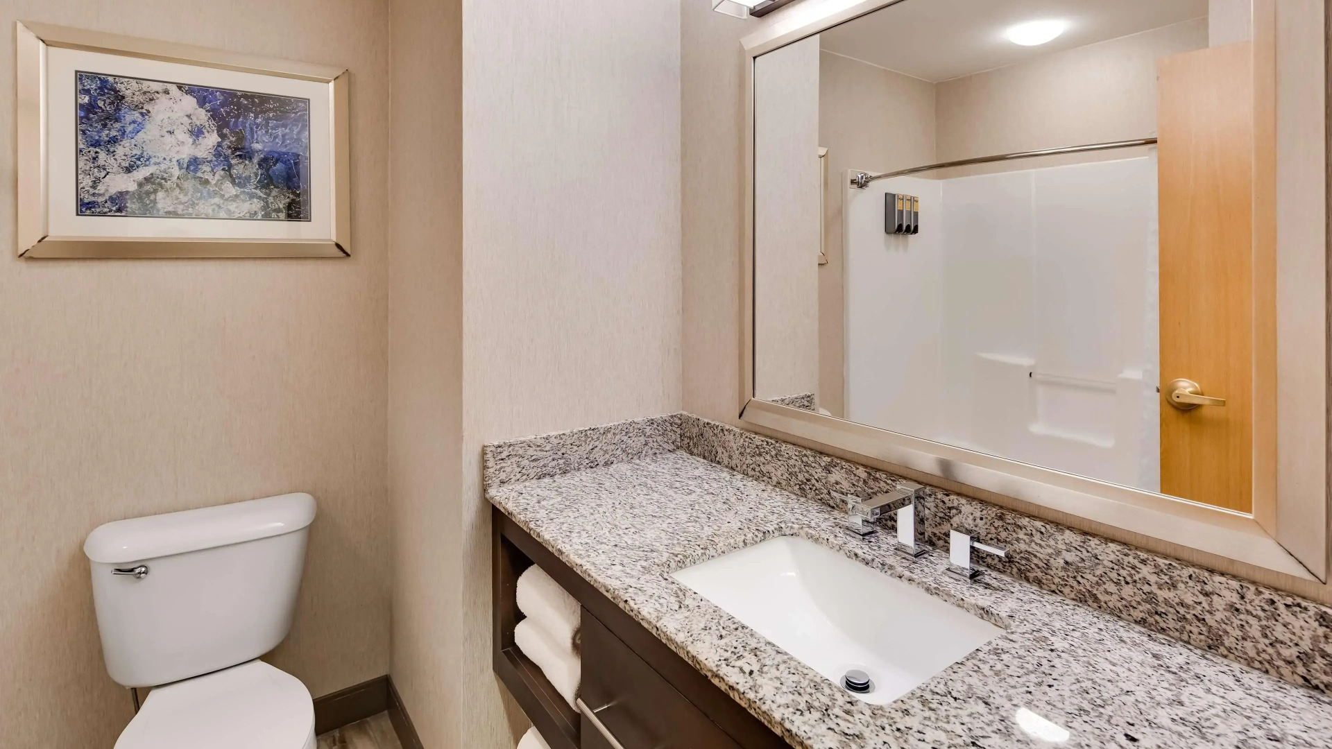 Best Western Plus River Escape Inn & Suites