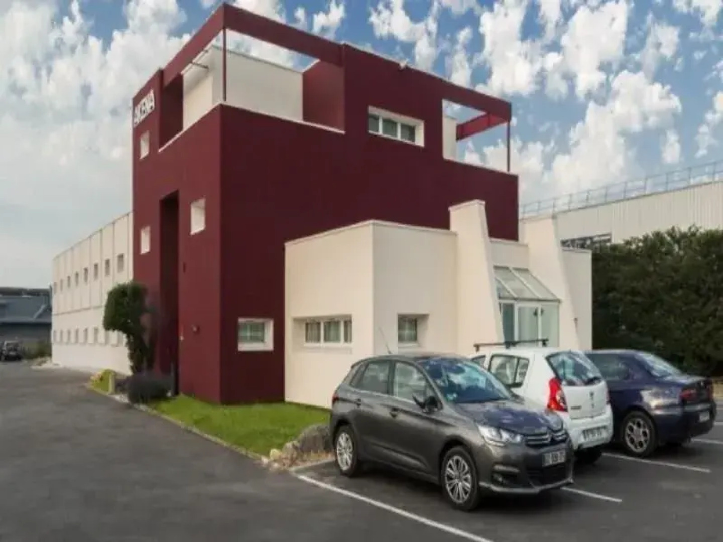 Kyriad Direct Chilly Mazarin