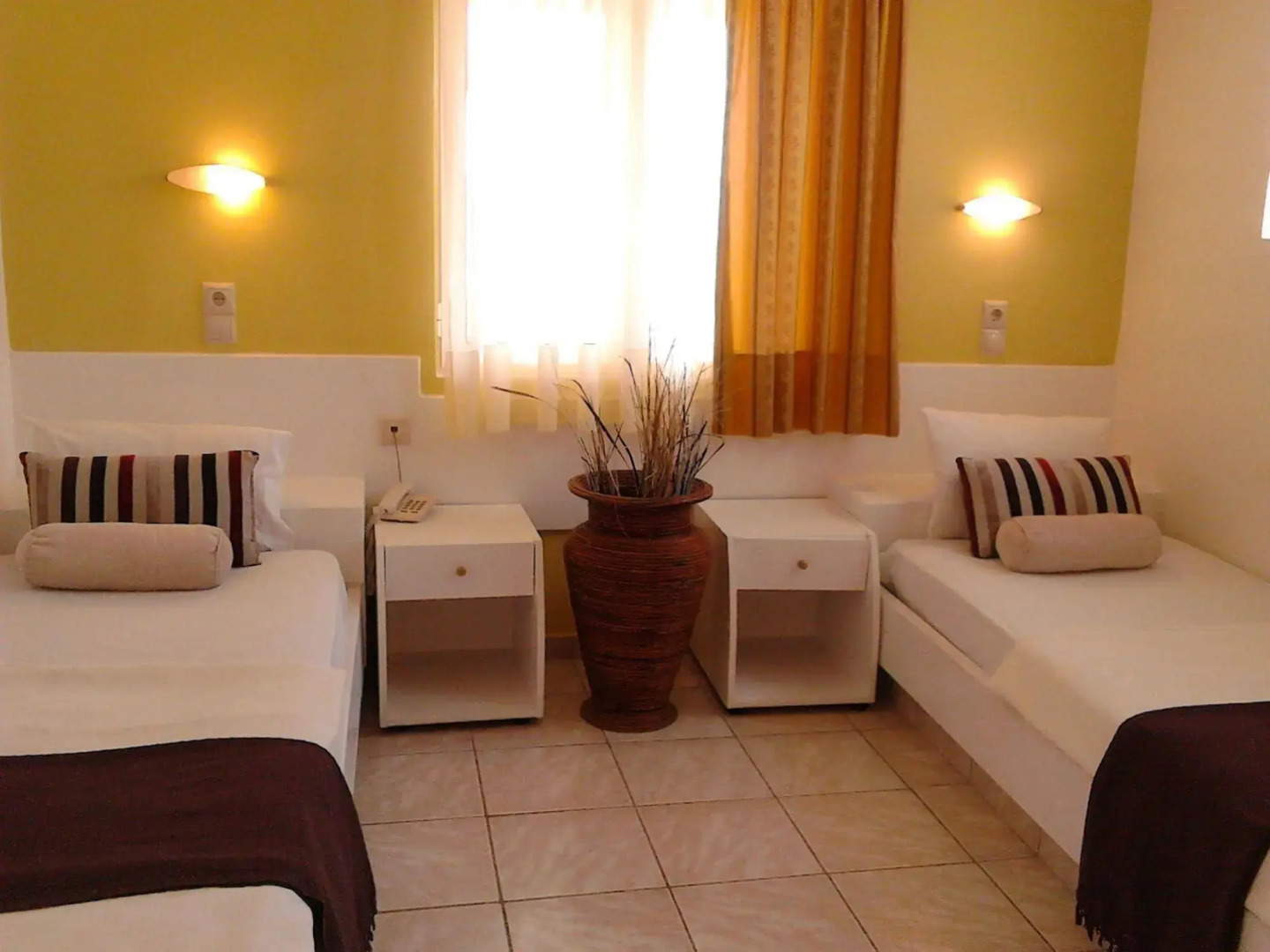Creta Suites