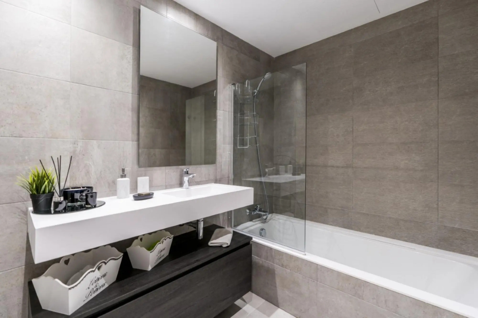 Al-1214 Estepona - Apartment - Alcazaba Lagoon