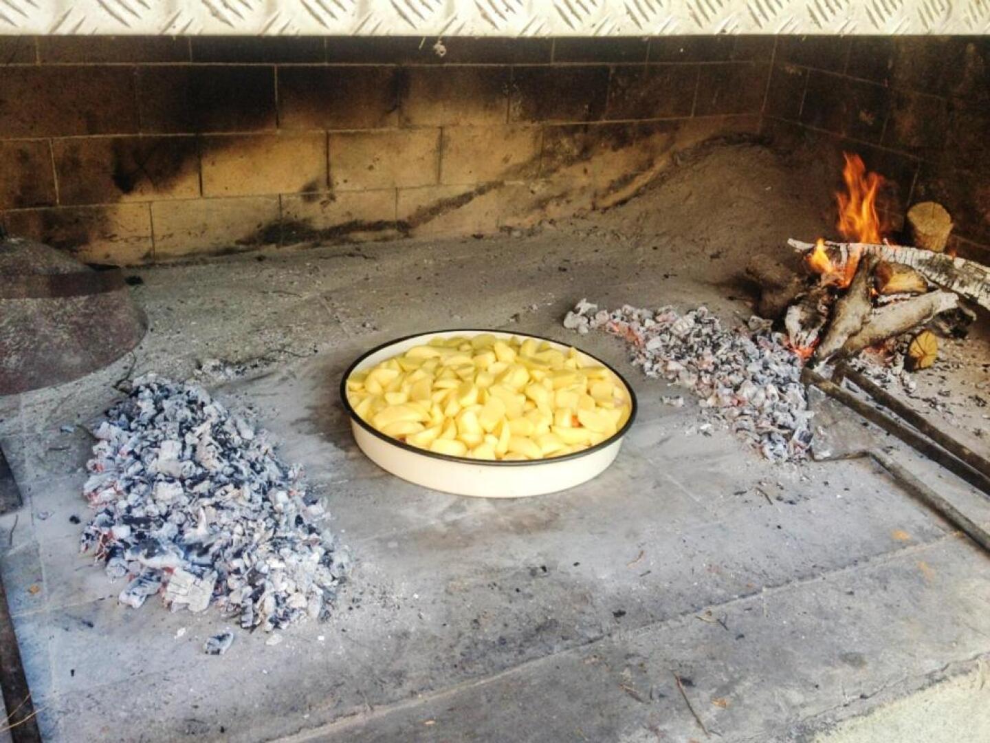 Apartment with 2 bedrooms in Klis with wonderful mountain view furnished balcony and WiFi 10 km from the beach