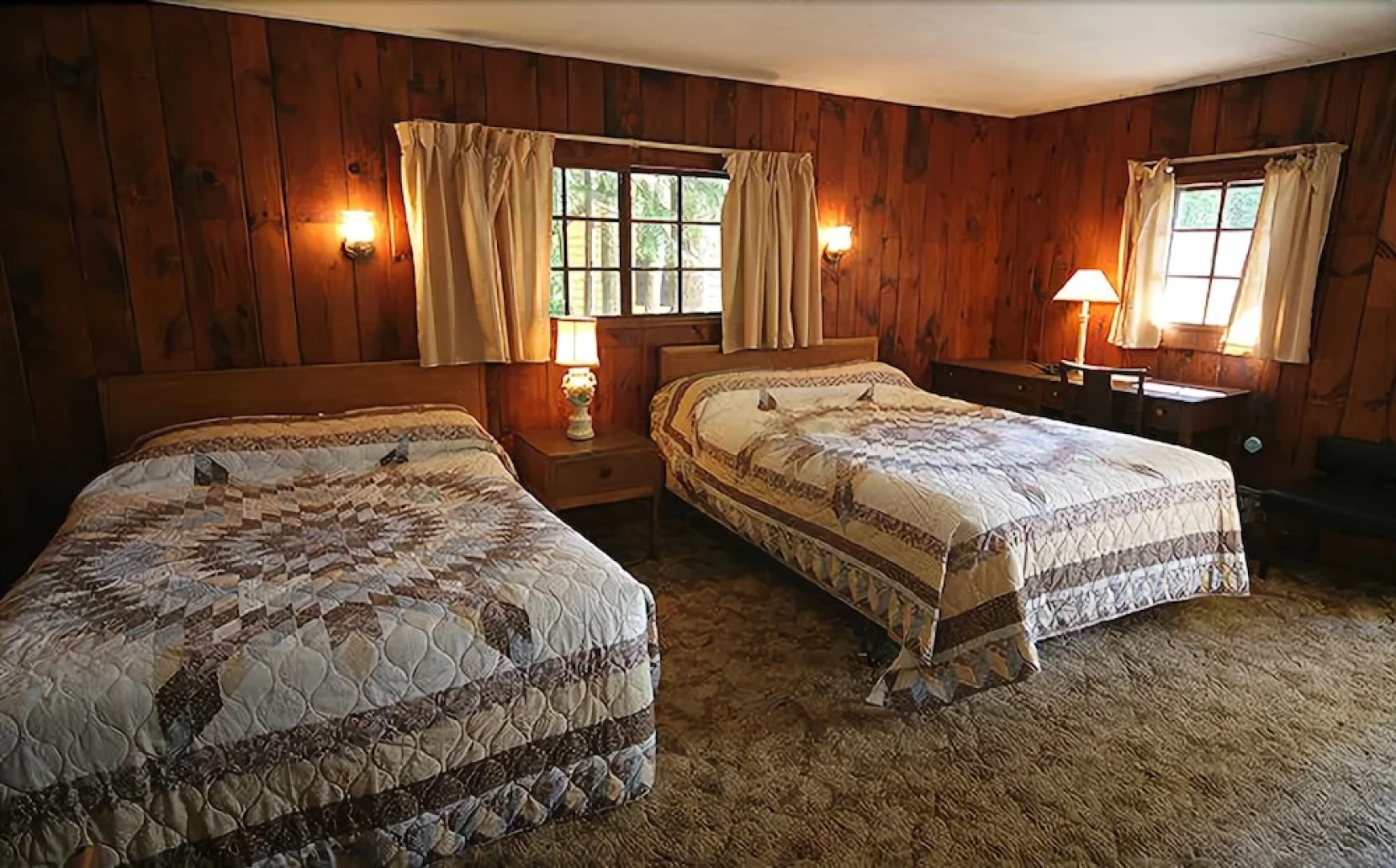 Lee's Motel and Cottages