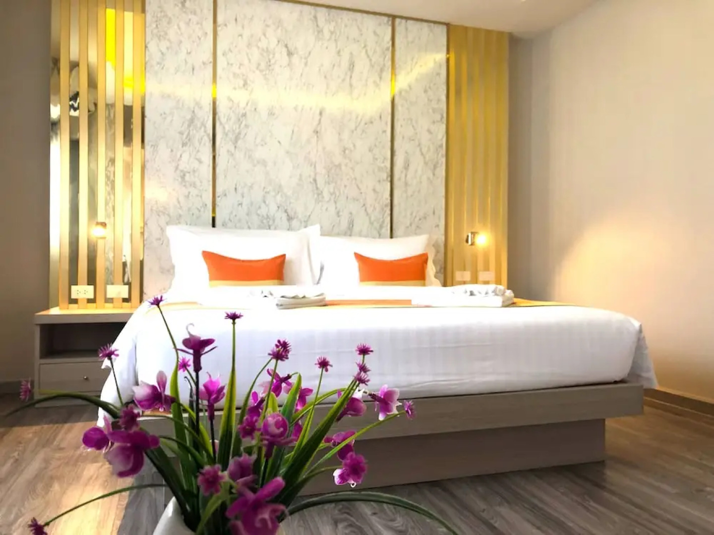 The Green View Hotel