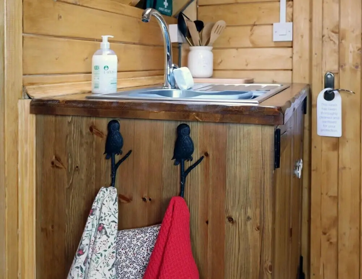 Elsay May Luxury Lodges Exclusively for Couples Over 25yrs and Dog Friendly