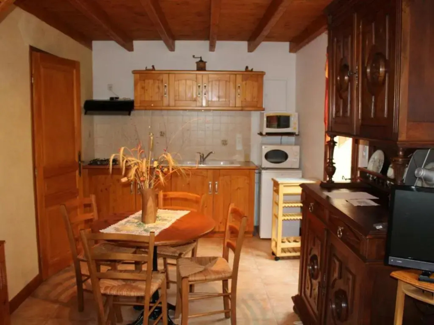 Gite Tursac, 2 pièces, 2 personnes - FR-1-616-131