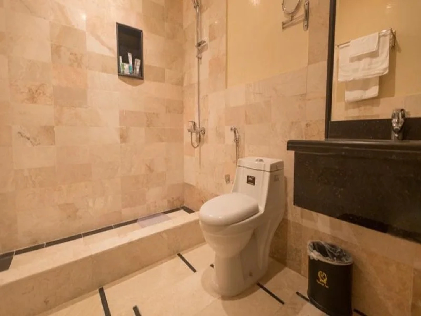 Raoum Inn Hotel Apartments- Sakaka