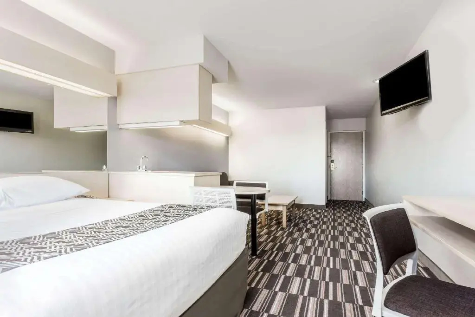 Microtel Inn & Suites By Wyndham Modesto Ceres