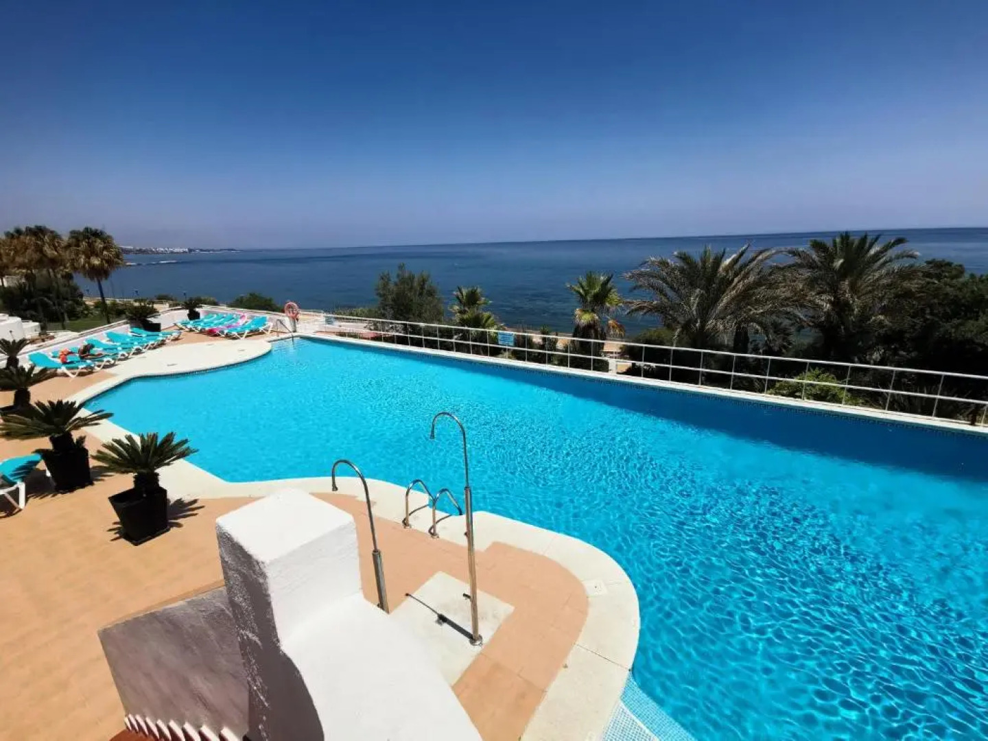 Sinfonia Del Mar Apartment