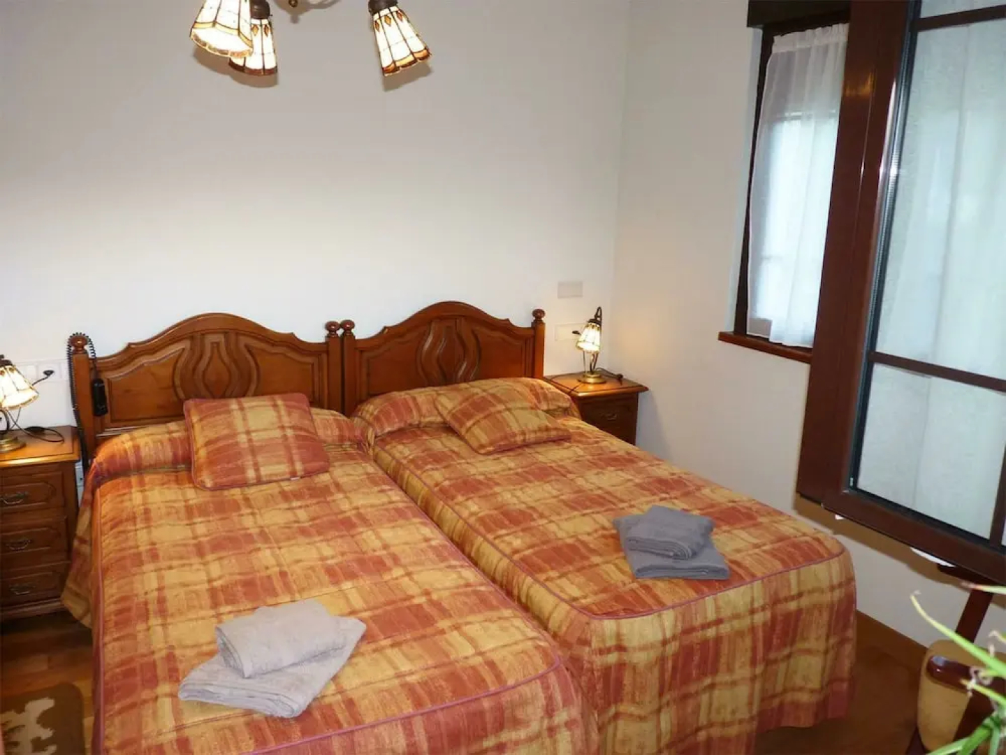 Heavenly Villa in Collia, Parres With Garden