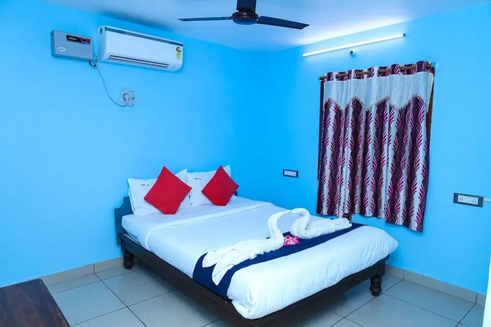 Dolphin Beach Guest House